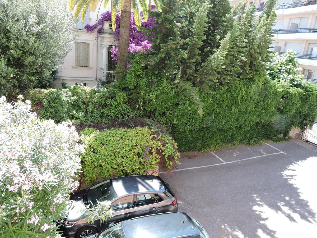 Regina Hotel Cannes Exterior photo