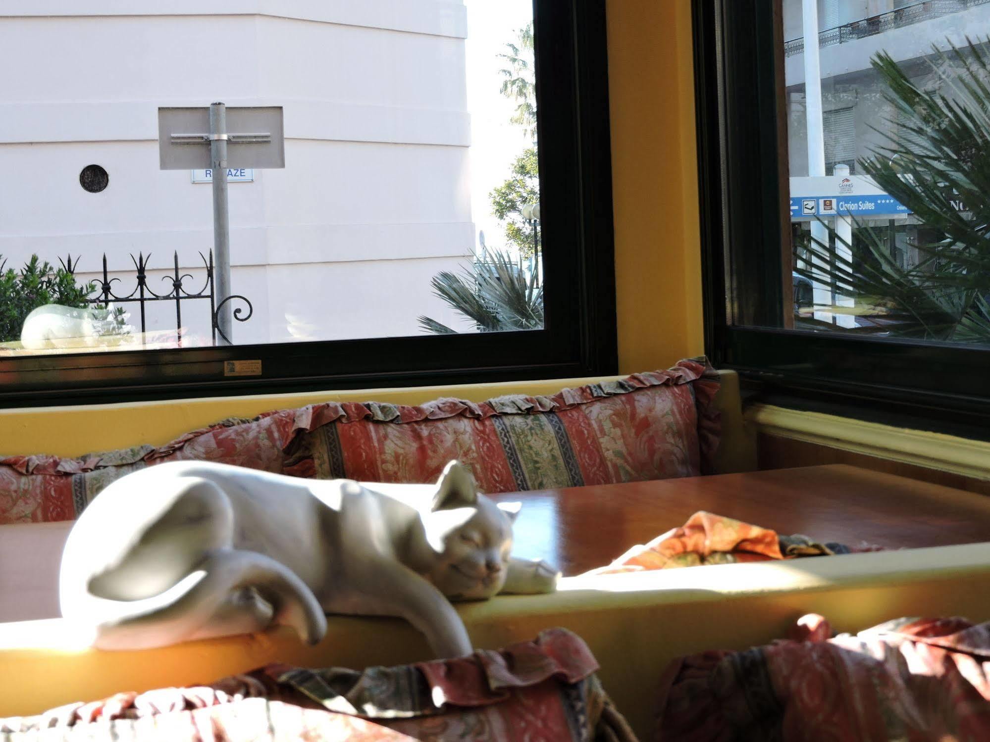 Regina Hotel Cannes Exterior photo