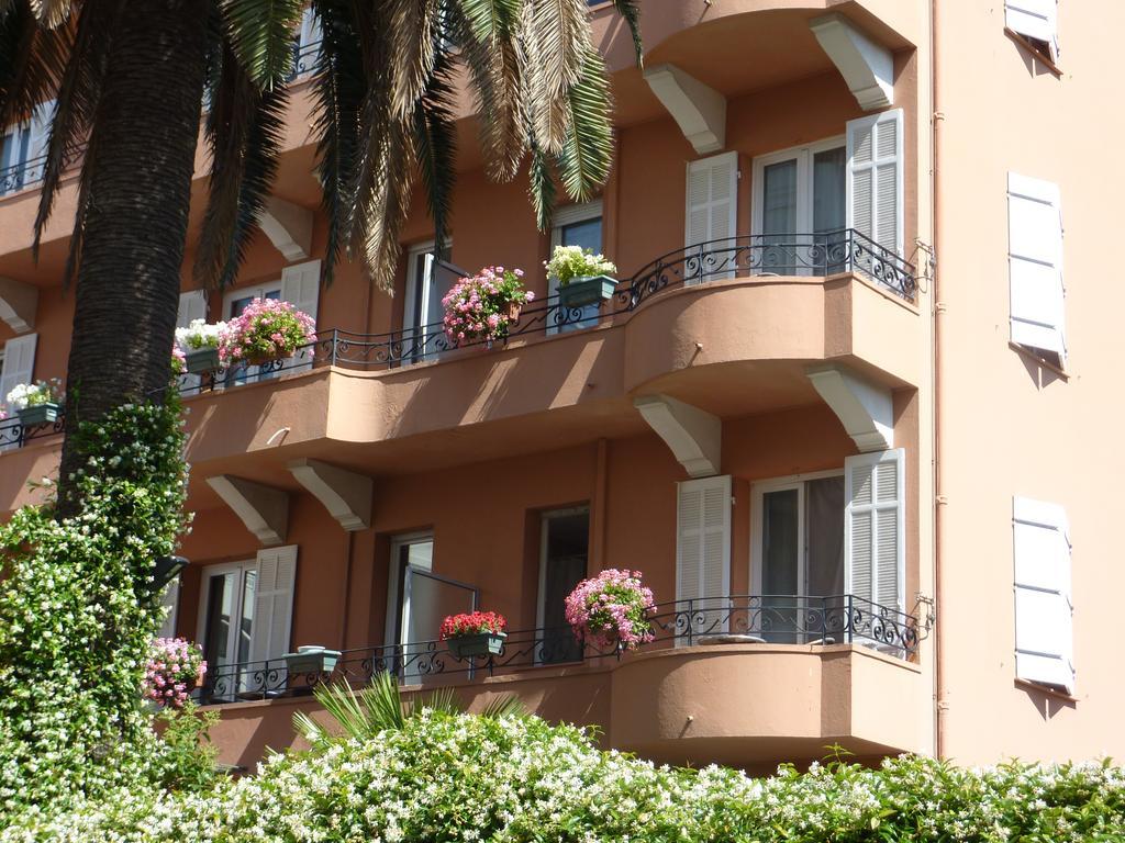 Regina Hotel Cannes Exterior photo